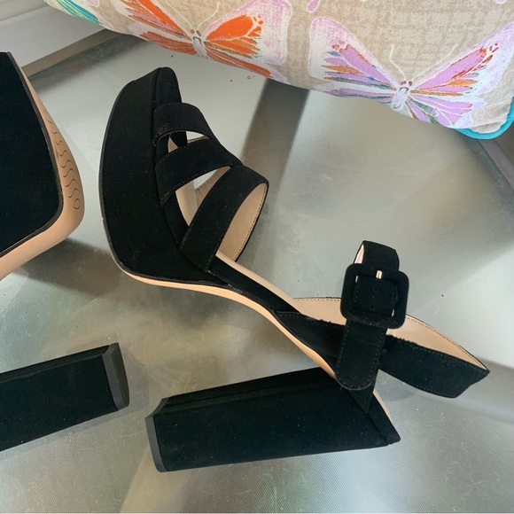 Limelight Black Crystal Open Toe Sandals - Picture 7 of 8